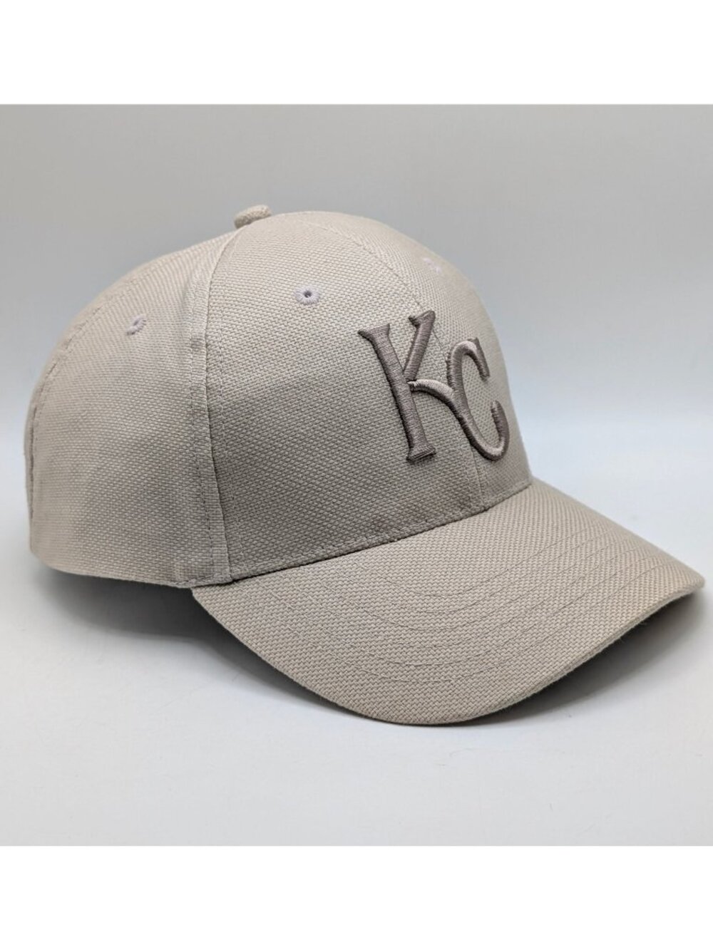 Kansas City Royals 2006 Season Ticket Holder Hat Cap Beige Tan Strap Back Unisex